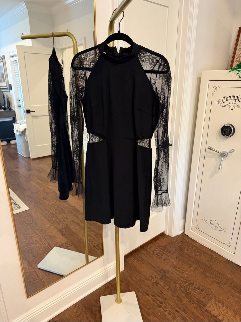 Lulu's Black Lace Long-Sleeve Cutout Mini Dress